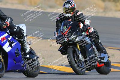 media/Jan-20-2023-Apex Assassins (Fri) [[05880b9d29]]/Trackday 2/Session 2 (Turn 10)/
